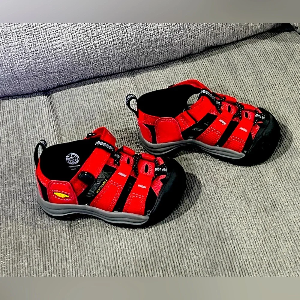 Keen Kids Red and Black Closed-Toe Sandals